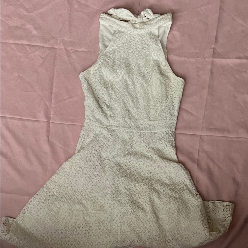 Tahari Ivory Sleeveless halter dress